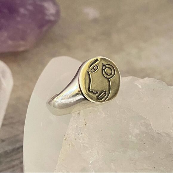 Sterling Silver Portrait Icon Minimalist Band Ring Adjustable - Picture 3 of 6